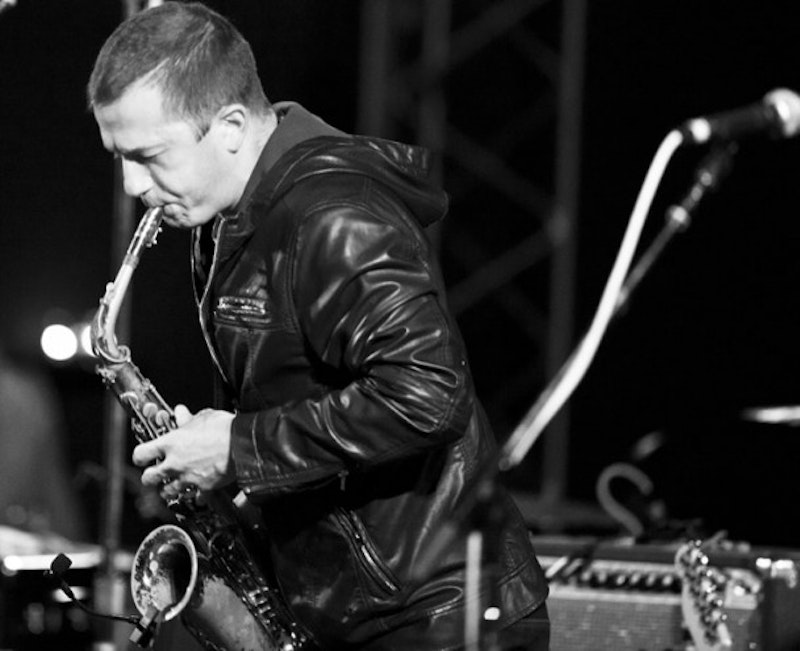 Colin stetson2 608x495.jpg?ixlib=rails 2.1
