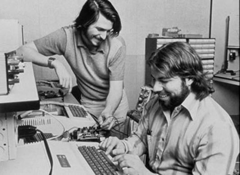 Who invented apple computers.jpg?ixlib=rails 2.1
