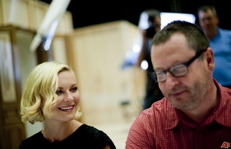 Sweden lars von trier melancholia 2010 7 26 16 50 19.jpg 800 c3 97516 p c3 adxeles.jpg?ixlib=rails 2.1