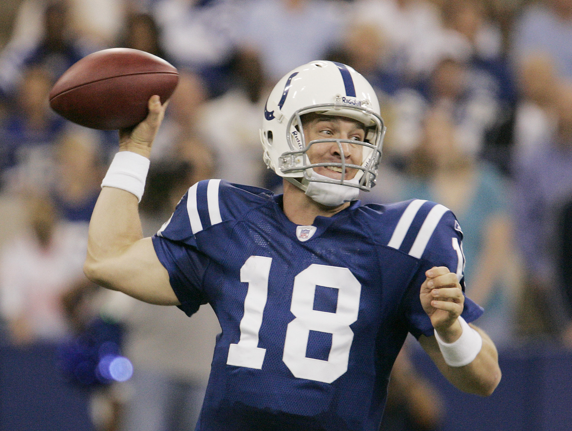 Manningthrowing.jpg?ixlib=rails 2.1