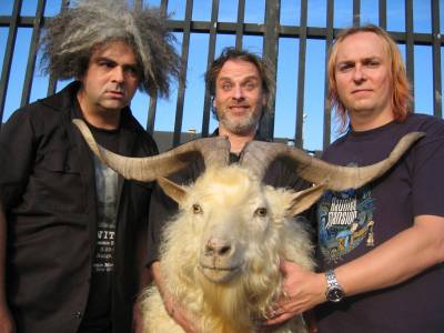Melvins troubadour.jpg?ixlib=rails 2.1