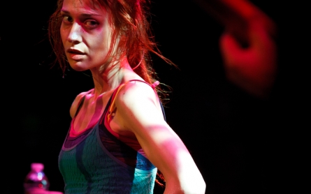 Fionaapple mhow march23 445x278.jpg?ixlib=rails 2.1