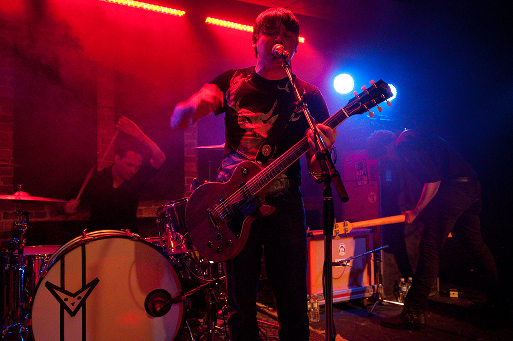 Andyouwillknowusbythetrailofdead electricowl vancouver dsc 3539 redhome.jpg?ixlib=rails 2.1