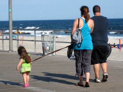 Rsz kid leash.jpg?ixlib=rails 2.1