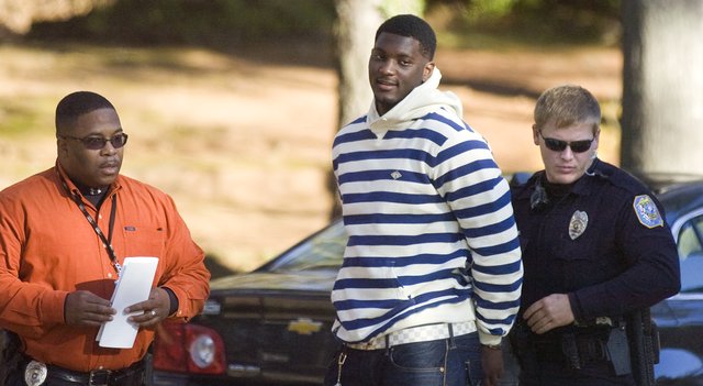 Raiders mcclain footb hasc s640x351.jpg?ixlib=rails 2.1