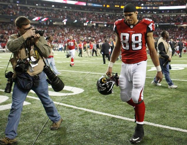 Tony gonzalez falcons.jpg?ixlib=rails 2.1