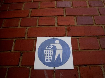 Rsz no litter sign.jpg?ixlib=rails 2.1