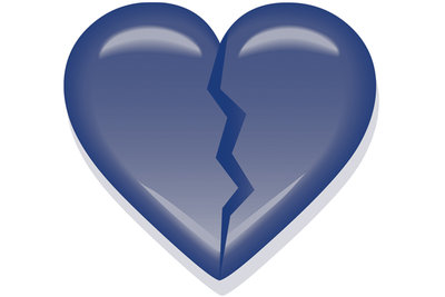 Rsz facebook status in a relationship scam.jpg?ixlib=rails 2.1