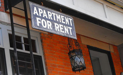 Rsz apartment for rent sign.jpg?ixlib=rails 2.1