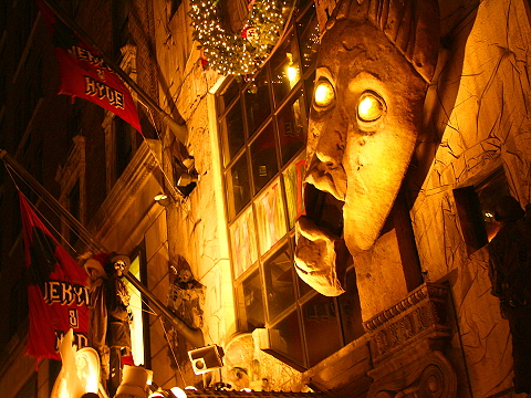 Ny jerkyll and hyde club02 971.jpg?ixlib=rails 2.1