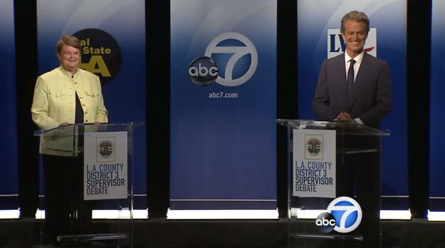 Sups debate laugh oct 17 ws good .jpg?ixlib=rails 2.1