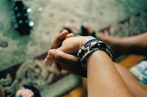 Prikosnovenie ruk007.jpg?ixlib=rails 2.1