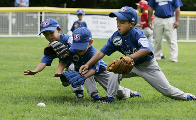 Rsz little league.jpg?ixlib=rails 2.1