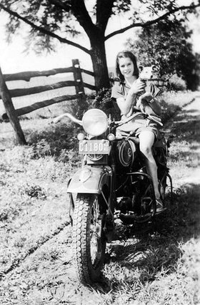 Rsz auntie mine photo.jpg?ixlib=rails 2.1