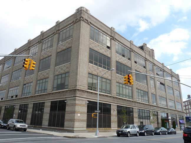 01.pierce.jpg?ixlib=rails 2.1