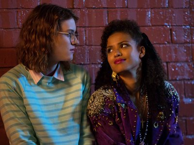 Rsz blackmirror ep1 san junipero 1660r1.jpg?ixlib=rails 2.1