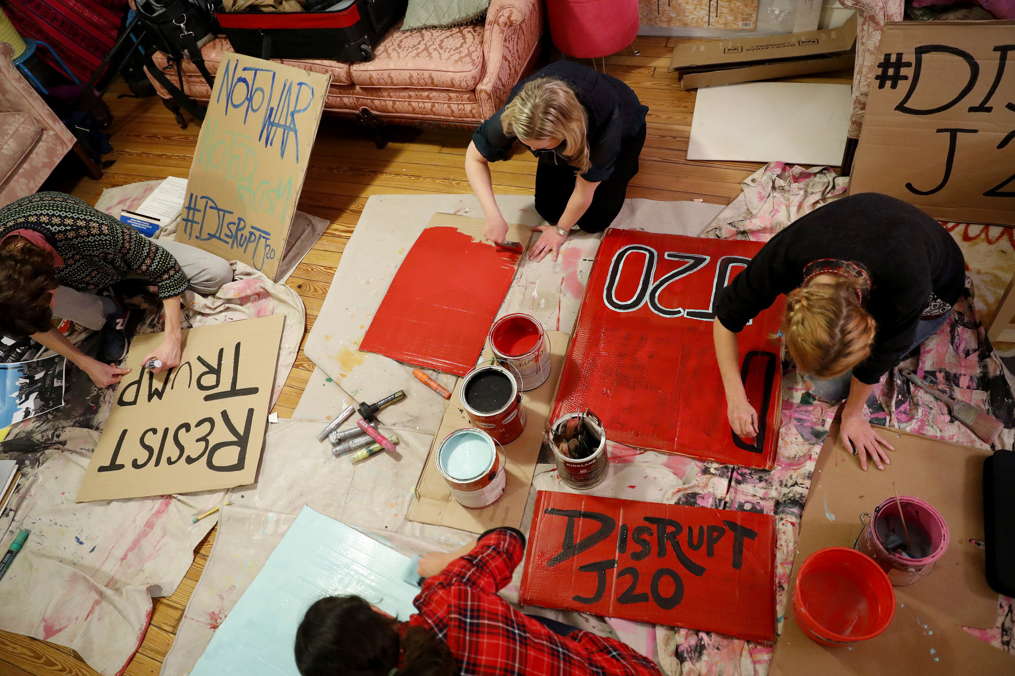 Ct womens march washington white black perspec 0113 20170112.jpg?ixlib=rails 2.1