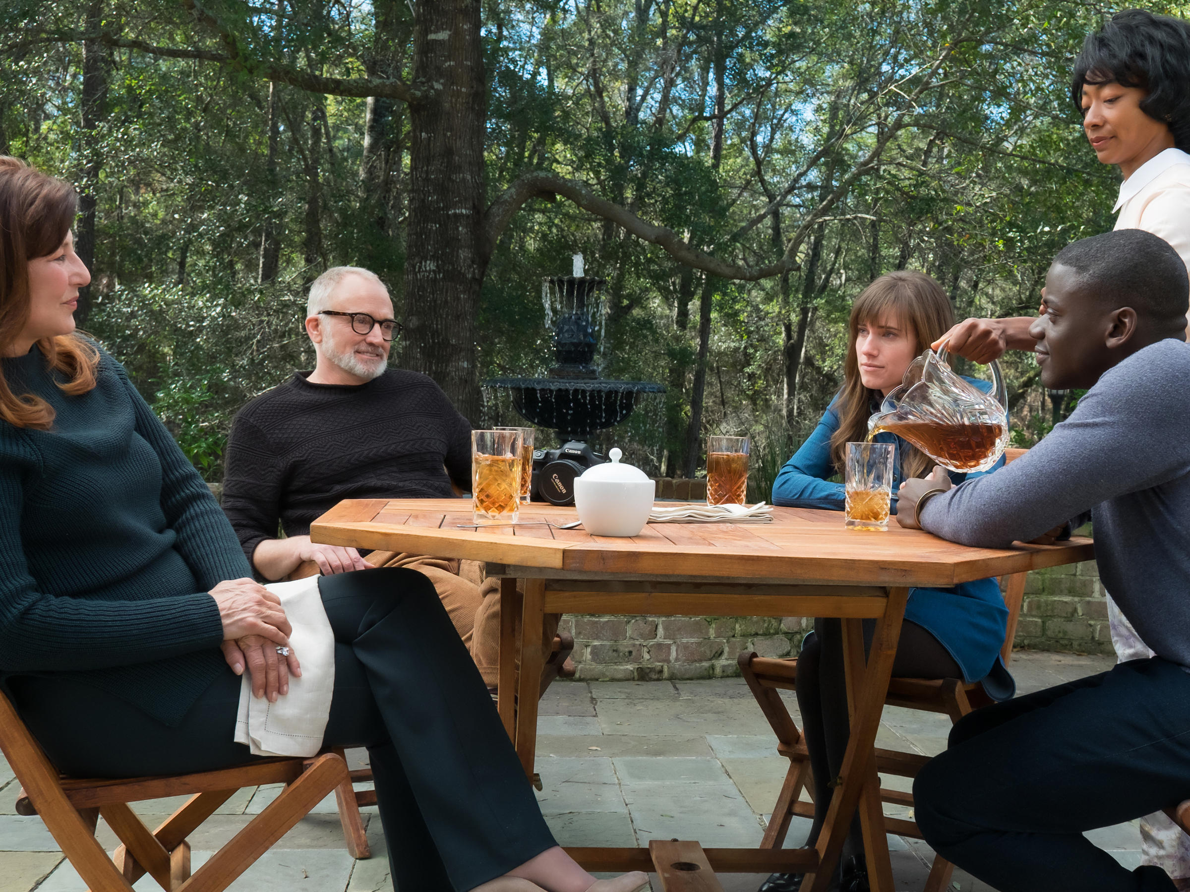 Getout1.jpg?ixlib=rails 2.1