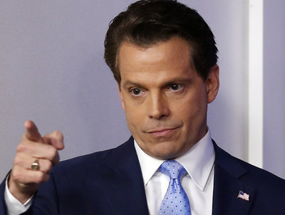 Rsz url httppct3apct2fpct2fstaticpoliticocompct2fe0pct2fe5pct2f3521d5a44799be74d89b10023278pct2f170722 scaramucci ap 17202665084579.jpg?ixlib=rails 2.1