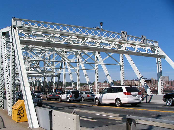 Uni.hts1.jpg?ixlib=rails 2.1