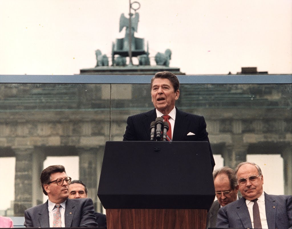 Reagan berlinwall youtube.jpg?ixlib=rails 2.1