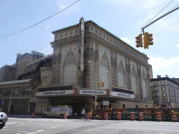 Loews 175th.jpg?ixlib=rails 2.1