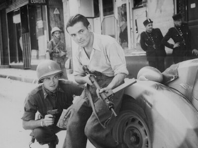 1200px sten gun france ww2 102.jpg?ixlib=rails 2.1