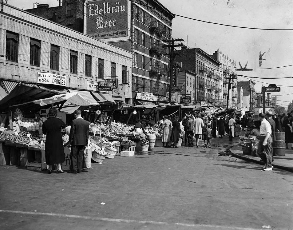 Italian pushcart market   arthur avenue 0.jpg?ixlib=rails 2.1