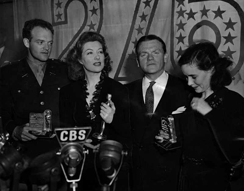 1943 van heflin greer garson james cagney theresa wright1.jpg?ixlib=rails 2.1