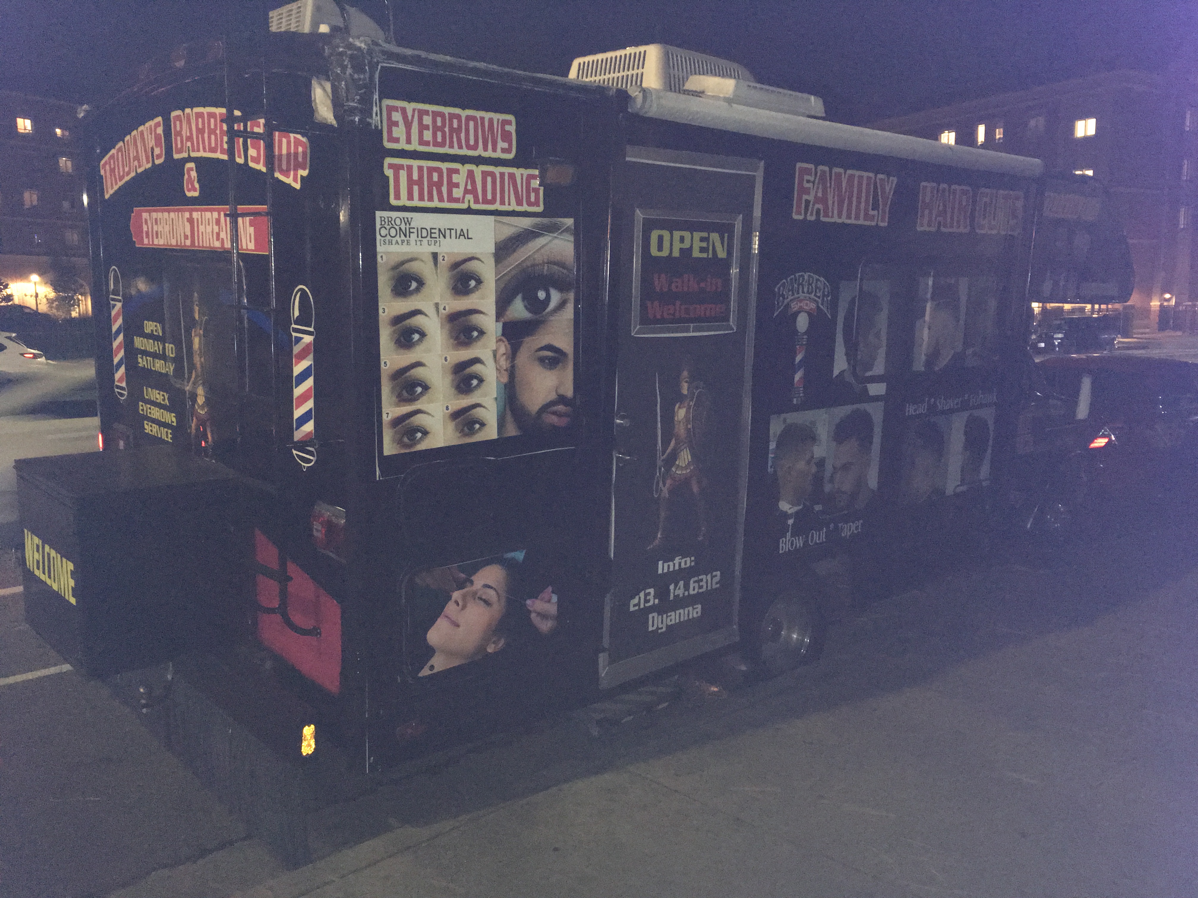 Mobilebarbershop.jpeg?ixlib=rails 2.1