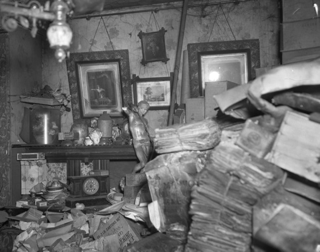 Collyer brothers brownstone 1947.jpg?ixlib=rails 2.1