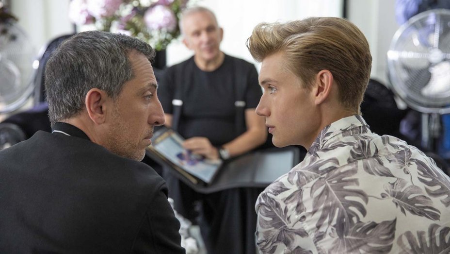 Huge in france s01e07 still.jpg?ixlib=rails 2.1