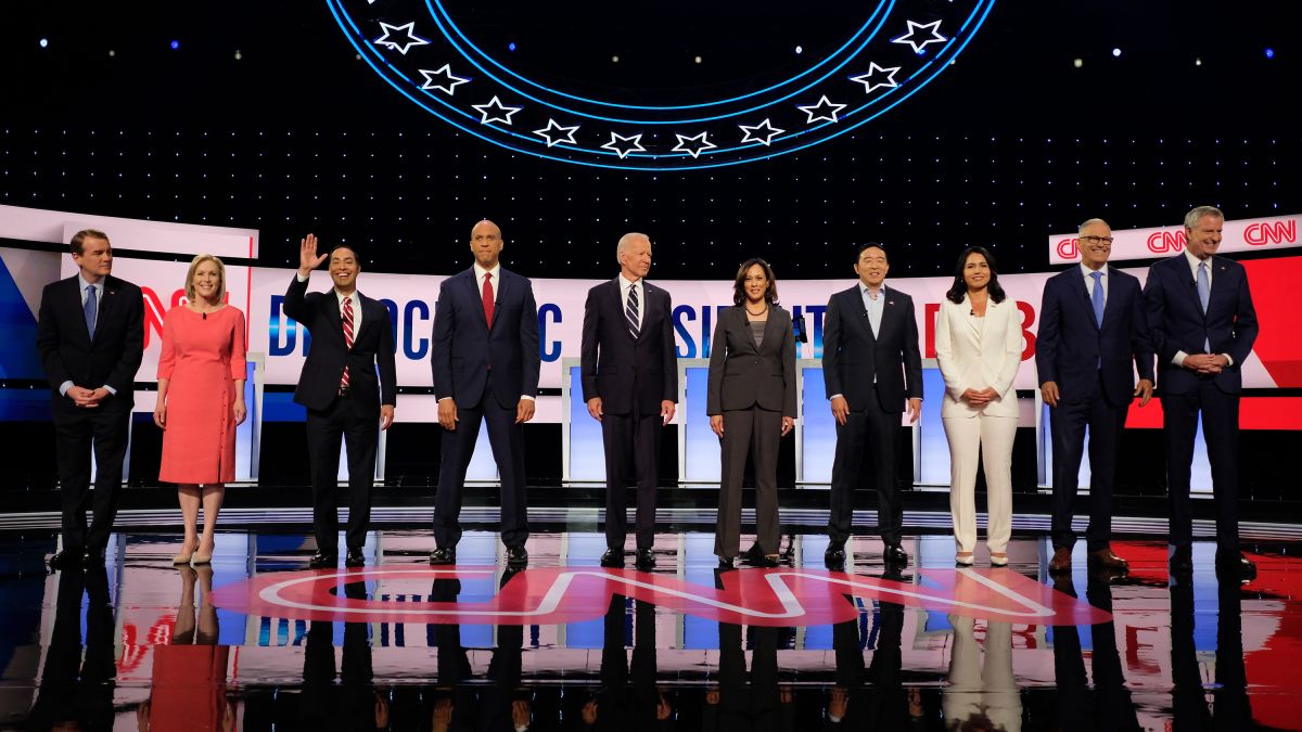 Https   cdn.cnn.com cnnnext dam assets 190731191420 13 cnn detroit debate 0731.jpg?ixlib=rails 2.1