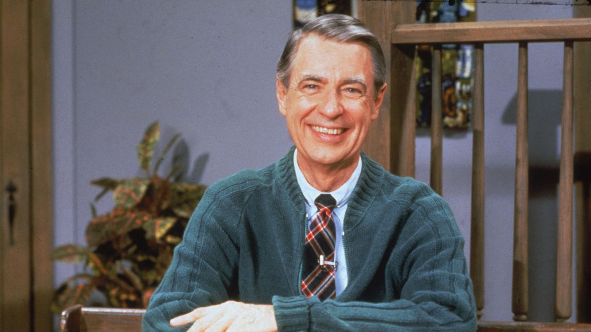 Https   cdn.cnn.com cnnnext dam assets 180306065901 mister rogers.jpg?ixlib=rails 2.1