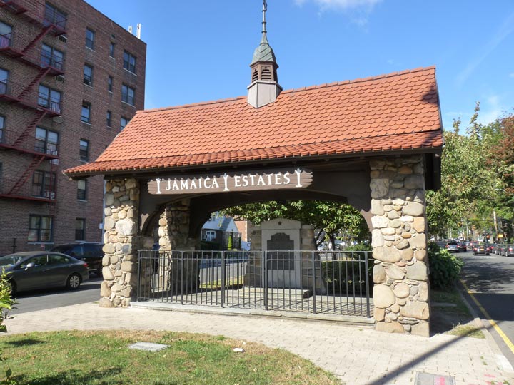 Jam.estates.gate.jpg?ixlib=rails 2.1