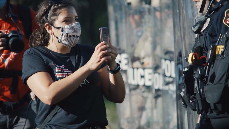 Americanselfie 0006 r h 2020 1602603713 768x433.jpg?ixlib=rails 2.1