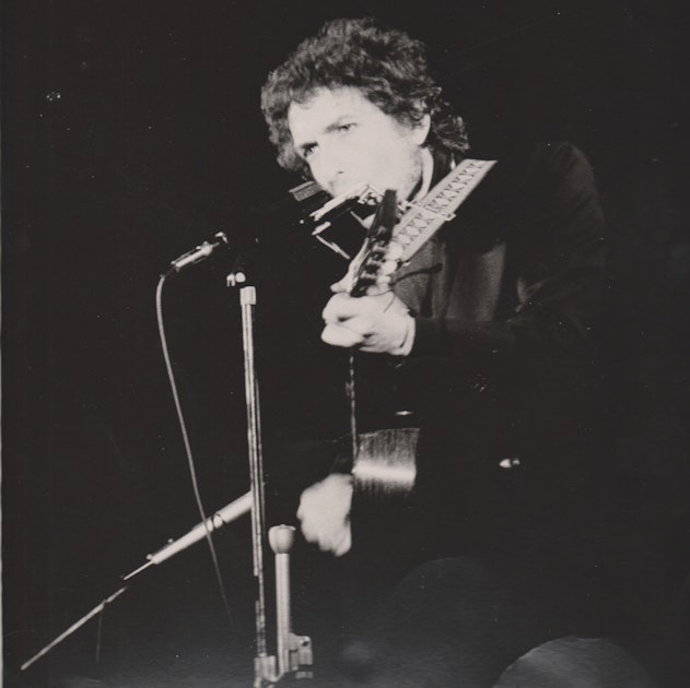 Dylan Plested As Iβm Eating a Sandwich | www.splicetoday.com