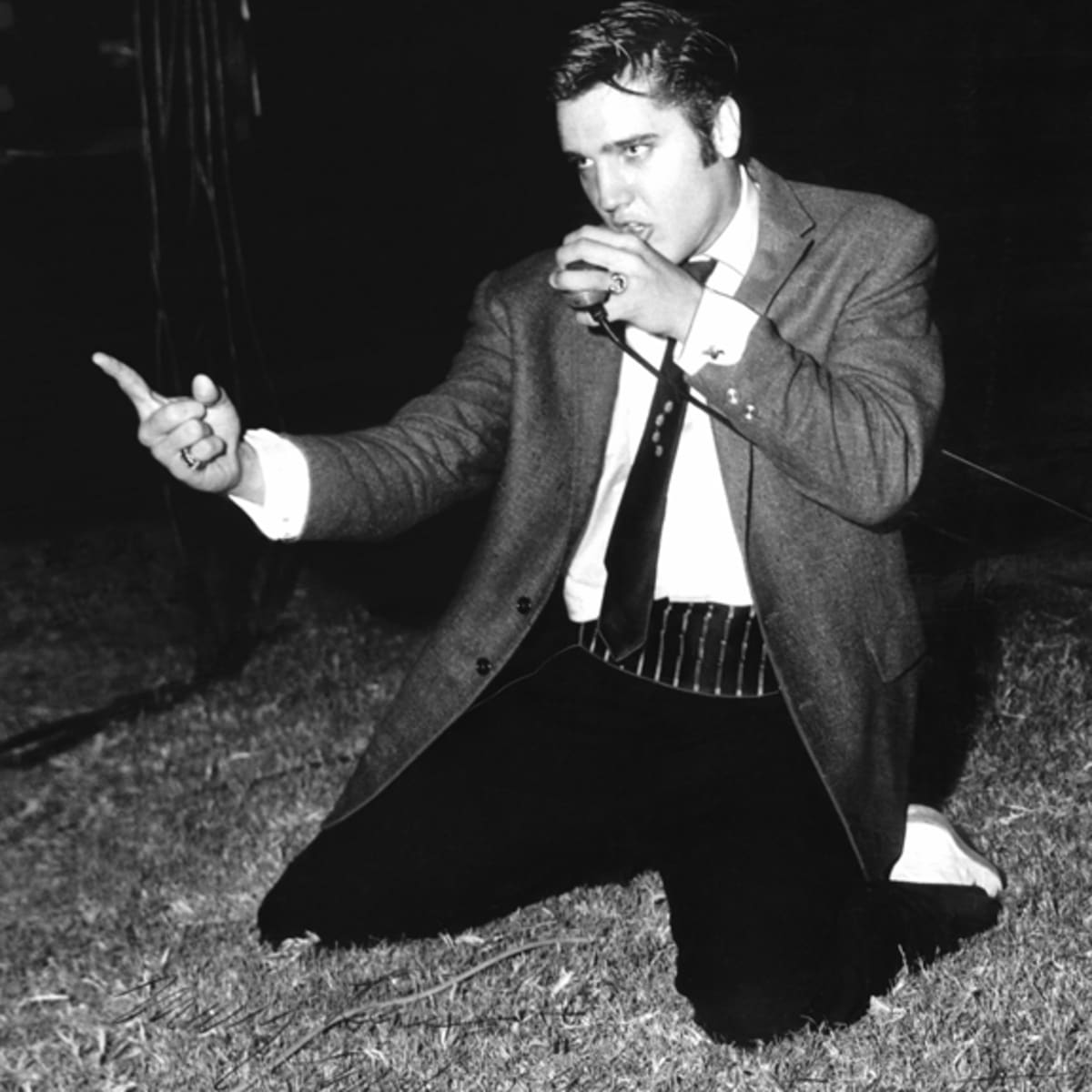 Elvispresley rcalegacy cottonbowl1956.jpg?ixlib=rails 2.1