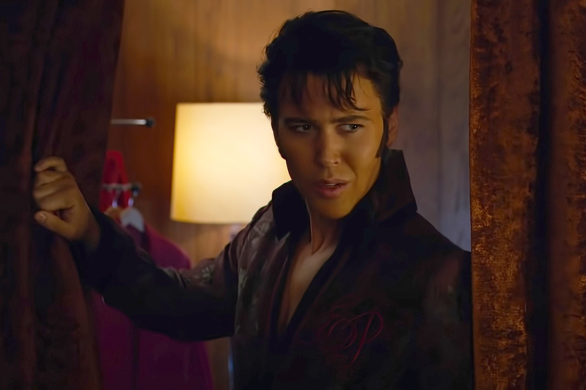 4 hour version elvis 05.jpg?ixlib=rails 2.1