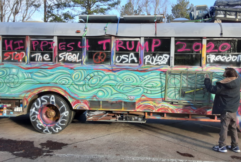Gronek bus.png?ixlib=rails 2.1