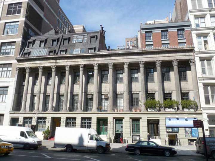 Colonnade 2.jpg?ixlib=rails 2.1