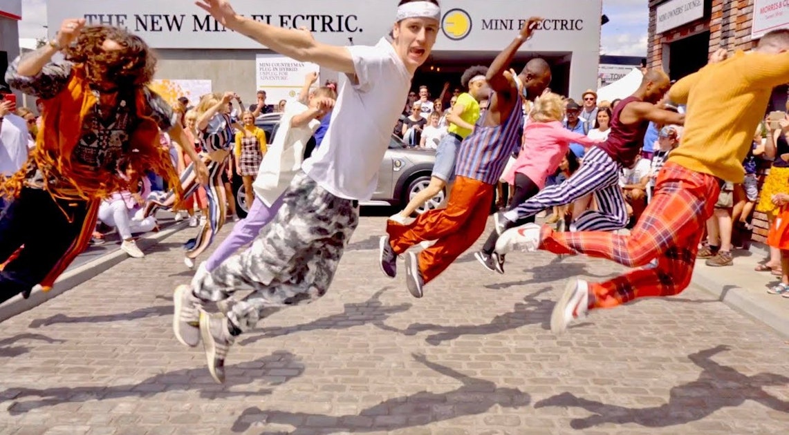 Civilization by Flash Mob | www.splicetoday.com