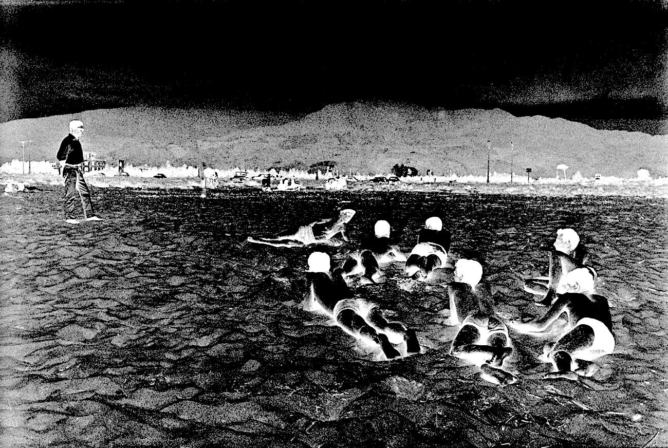 8. pier paolo pasolini sulla spiaggia del cinquale versilia 1959  archivio fotografico paolo di paolo 2 0.jpg?ixlib=rails 2.1