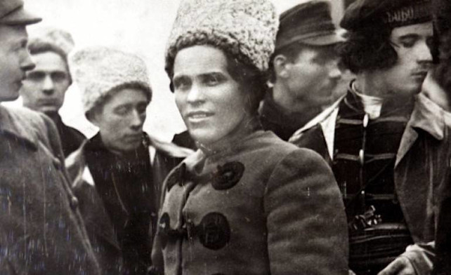 Mahno3.jpg?ixlib=rails 2.1