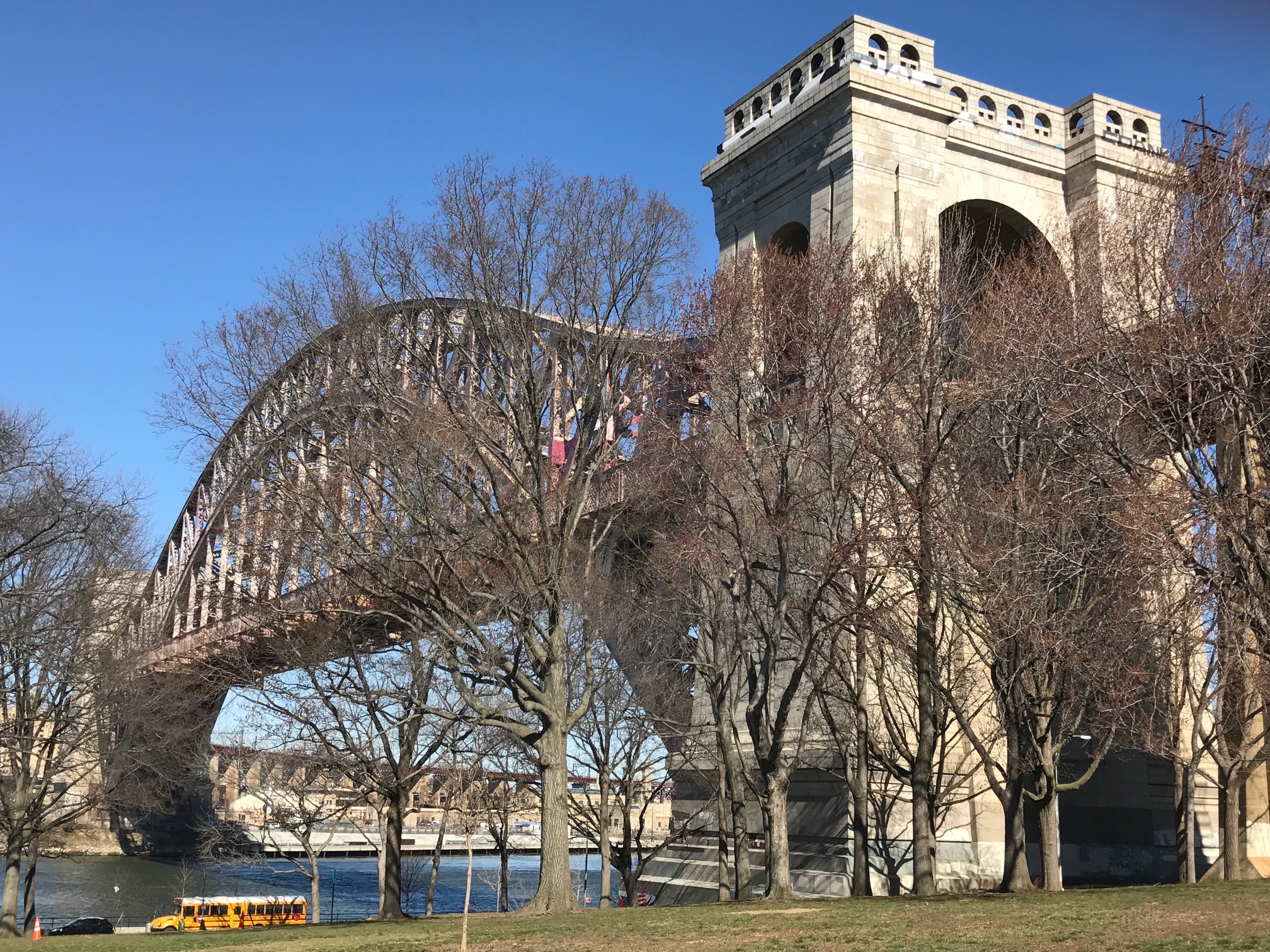 Hell gate bridge.jpg?ixlib=rails 2.1
