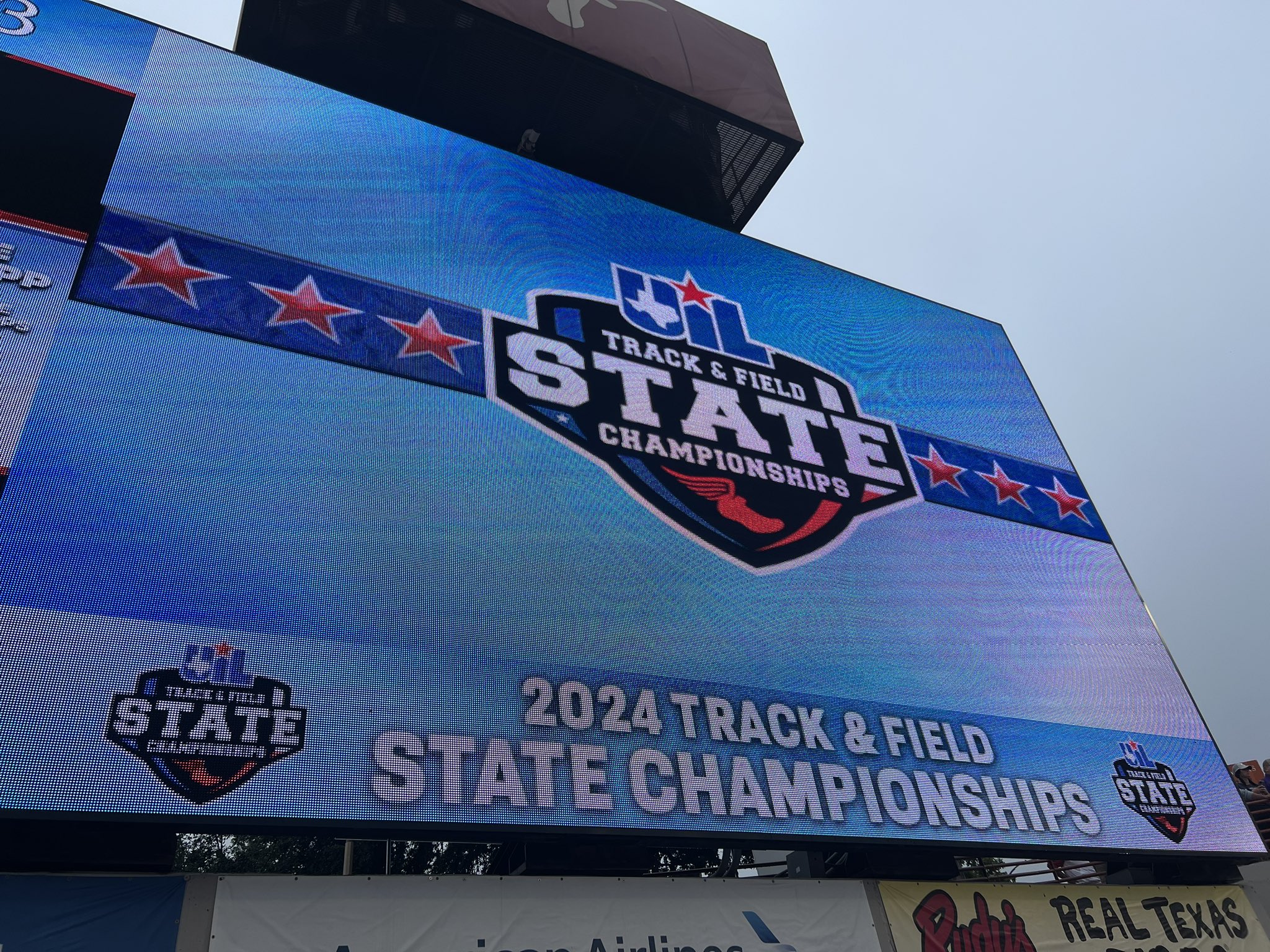 Gmlautcwmaayzli.jpeg?ixlib=rails 2.1