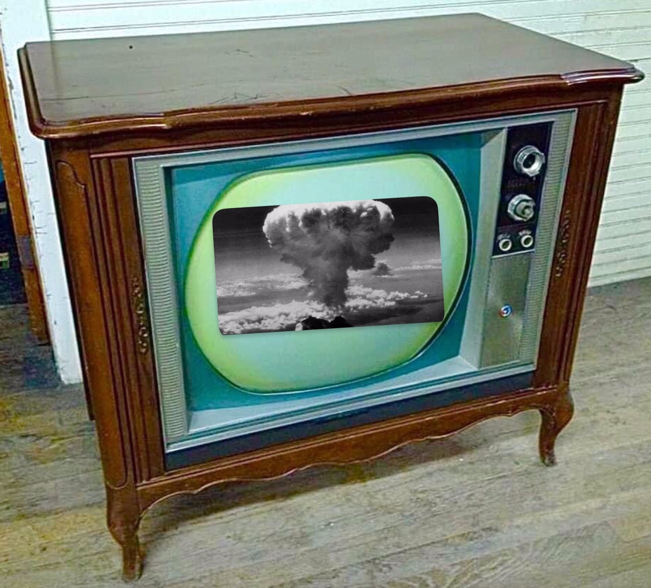 Downl.jpg?ixlib=rails 2.1