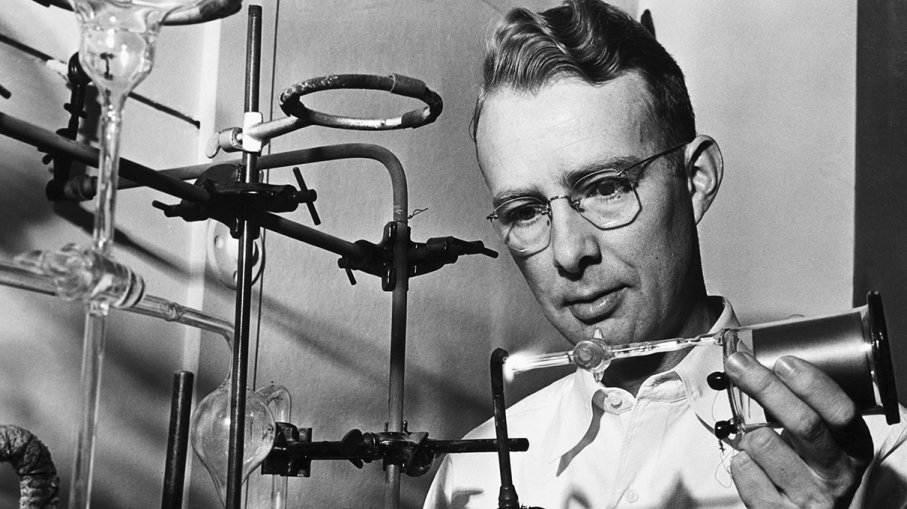 Luisalvarez.jpg?ixlib=rails 2.1