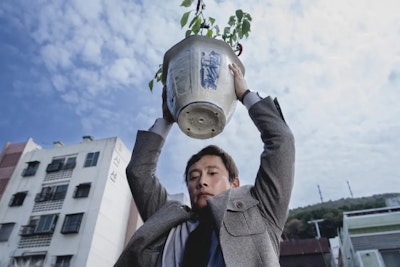 102842 eojjeol suga eopda  no other choice    actor lee byung hun 1 e1756397789864.jpg.webp?ixlib=rails 2.1