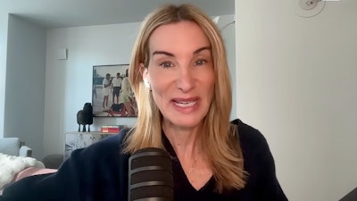 Jennifer welch on podcast.jpg?ixlib=rails 2.1